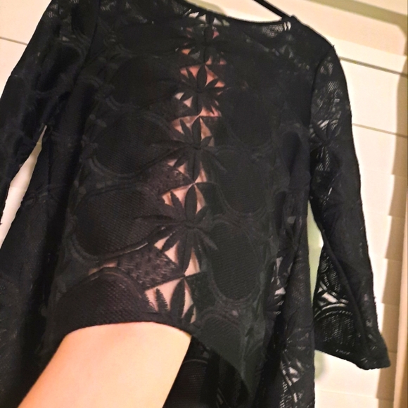 FINAL SALE🔖Sheer hi low hem black lace shirt sz 10 - Picture 4 of 7